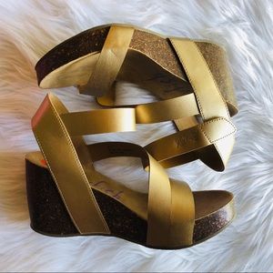 BlowFish Malibu Gold Wedge